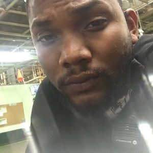 Meet your Posher, Lee